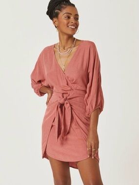ANTHROPOLOGIE Puff-Sleeve Wrap Mini Dress RUST rose SIZE 6